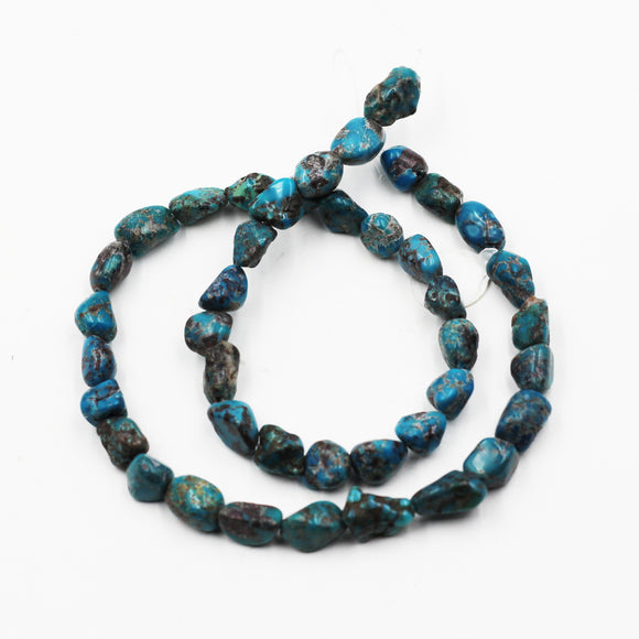 (turq114) Turquoise nugget bead strand.