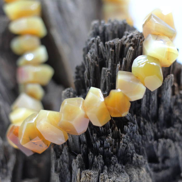 (opal004) Golden Honey Opal Beads