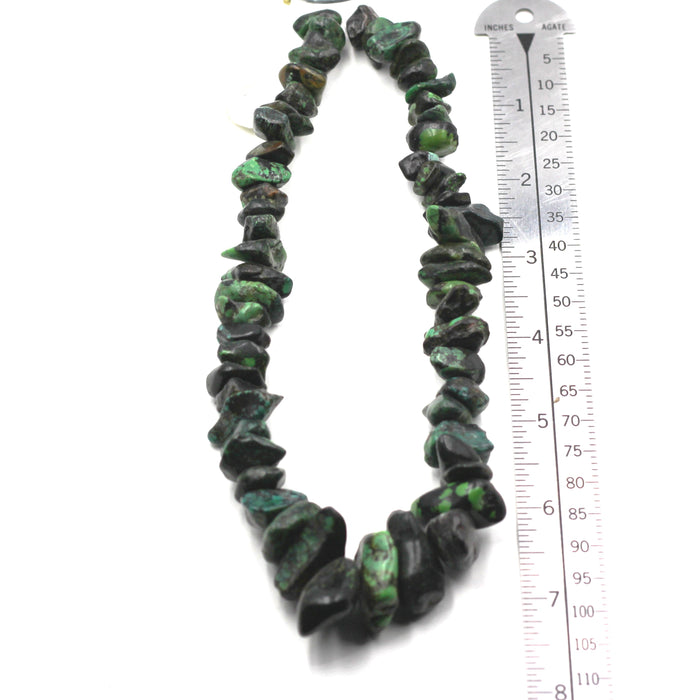 (Turq 110) Graduated Turquoise chunky bead strand.