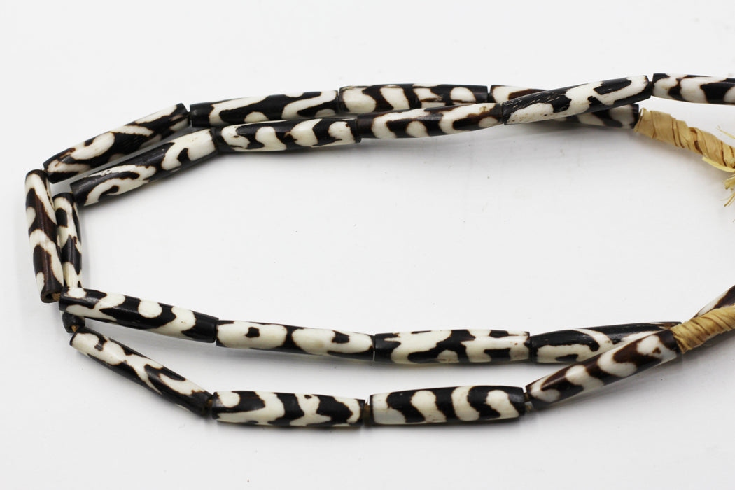 (african023) African Batik Bone Bead Strand
