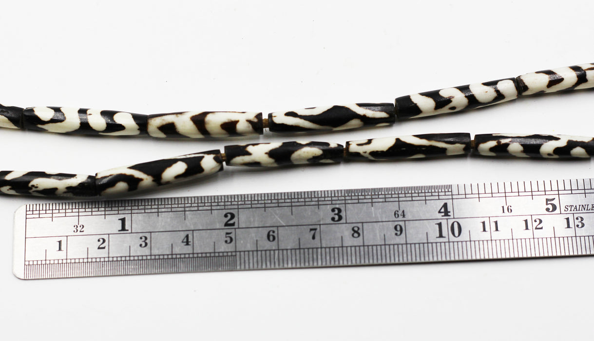 (african023) African Batik Bone Bead Strand