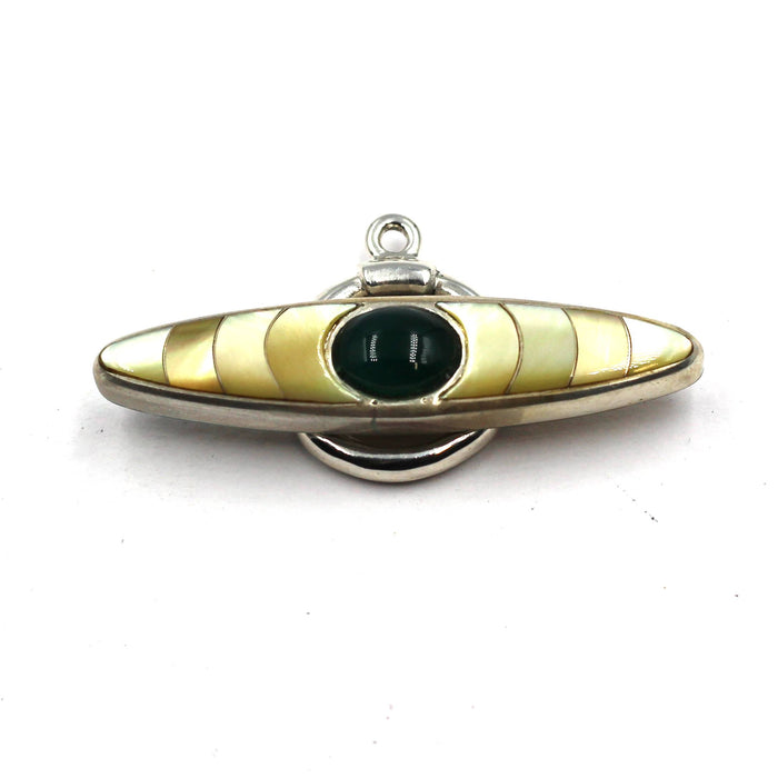 (ITG-298) Gold Lip & Green Onyx Toggle Clasp