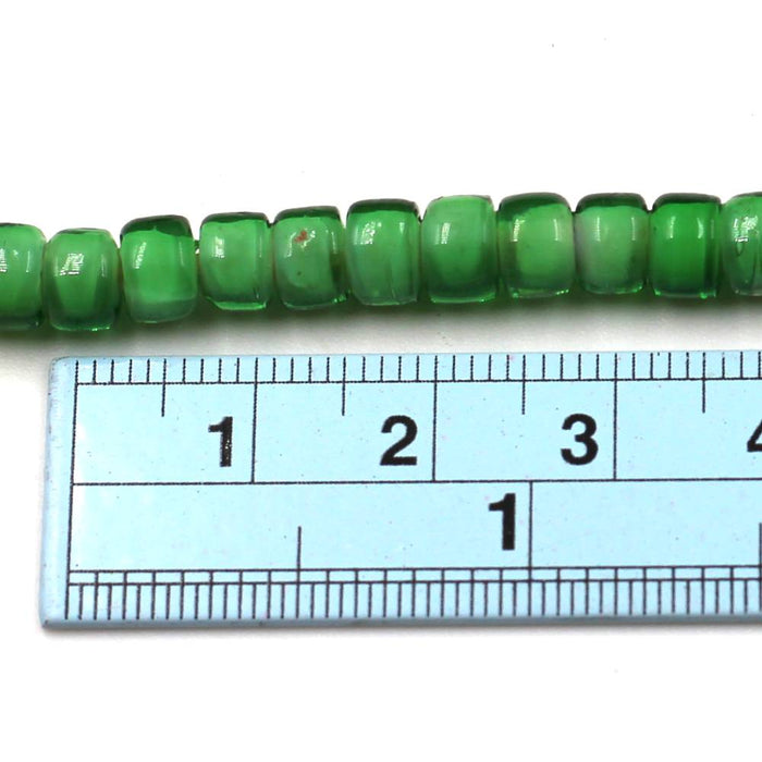 (INDIA064) 6mm Green White Hearts