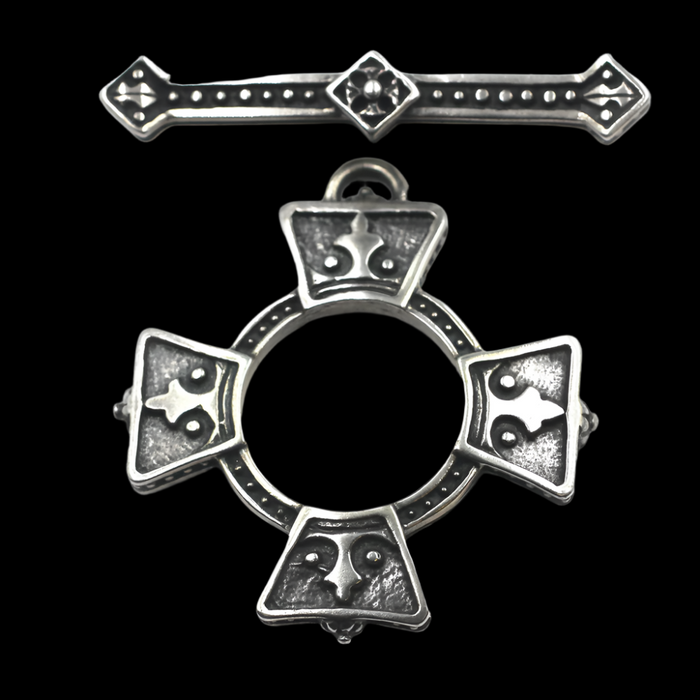 (STG-092) Large Gothic Style Sterling Silver Toggle Clasp