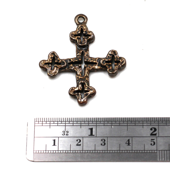 (bzp218) Cross With Cross Cut Outs