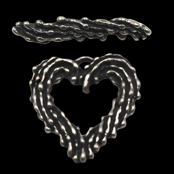(STG-102) Freeform Heart Sterling Toggle