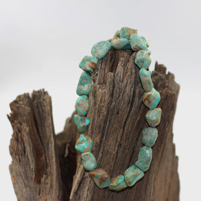 (TURQ-111) Turquoise nugget bead strand.