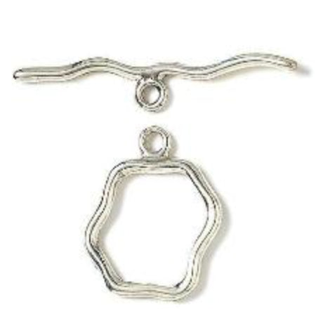 (Stg-103-8842-43) Sterling Wavy Toggle
