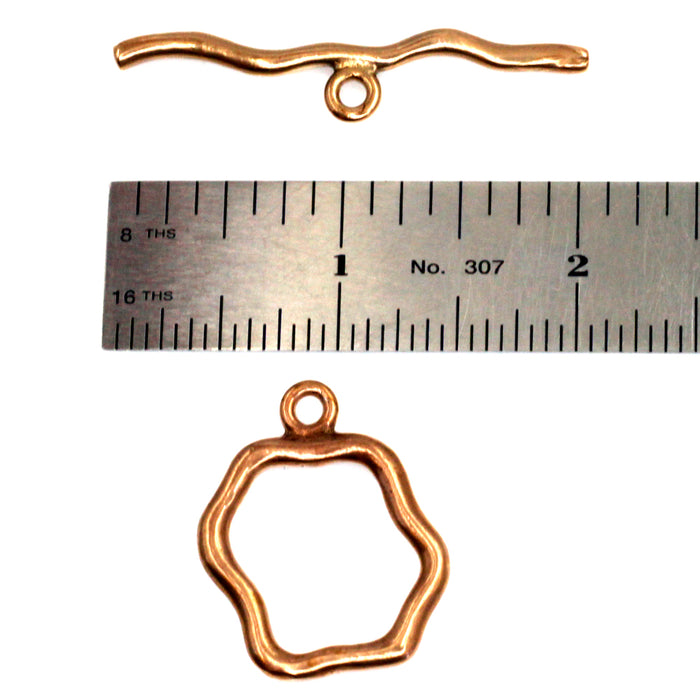 (bzct031-8842) Bronze smooth sculpted toggle clasp.