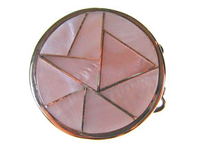 5-Strand Pink Mussel Shell Round Box Clasp