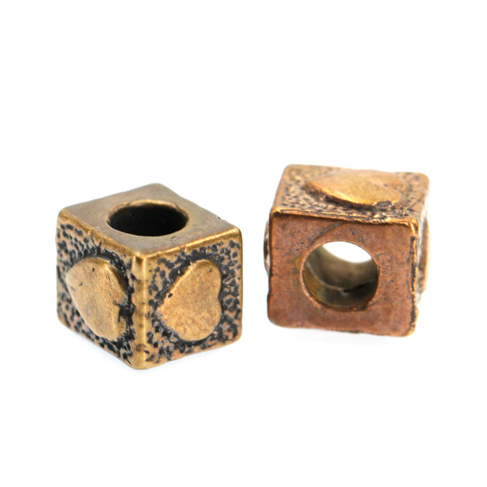 (bzbd075) 8mm Cube Bead