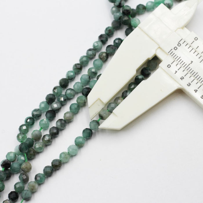 (grnbryl001)  4 mm. Faceted Green Beryl Beads