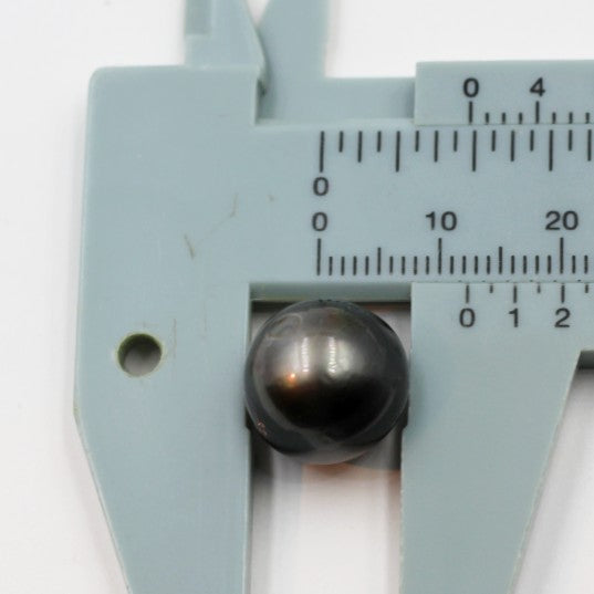 (BP-003) Loose Undrilled Black Tahitian Pearl