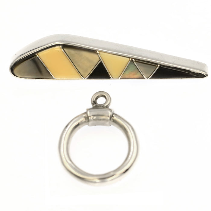 (ITG-007) Black Lip, Black & Melon Shell Toggle