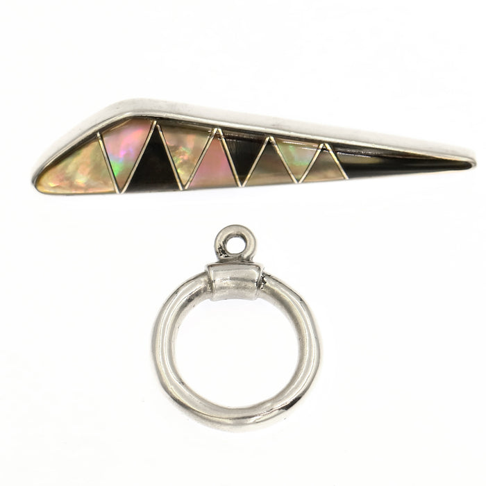 (ITG-008) Black, Black & Brown Lip Toggle