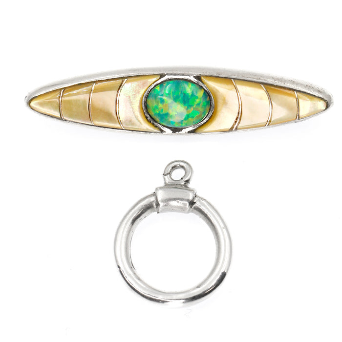 (ITG-082) Green Opal and Gold Lip Toggle