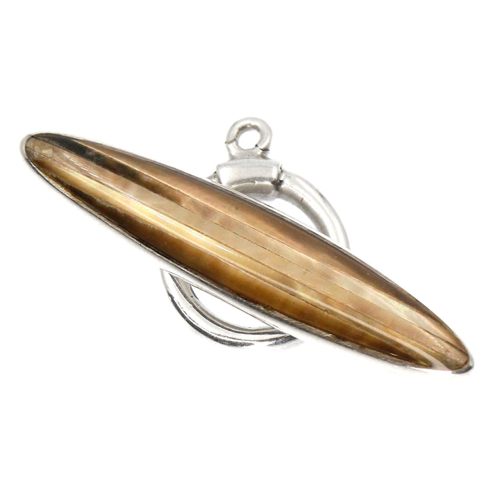 (ITG-098) Brown Lip Mother of Pearl Toggle