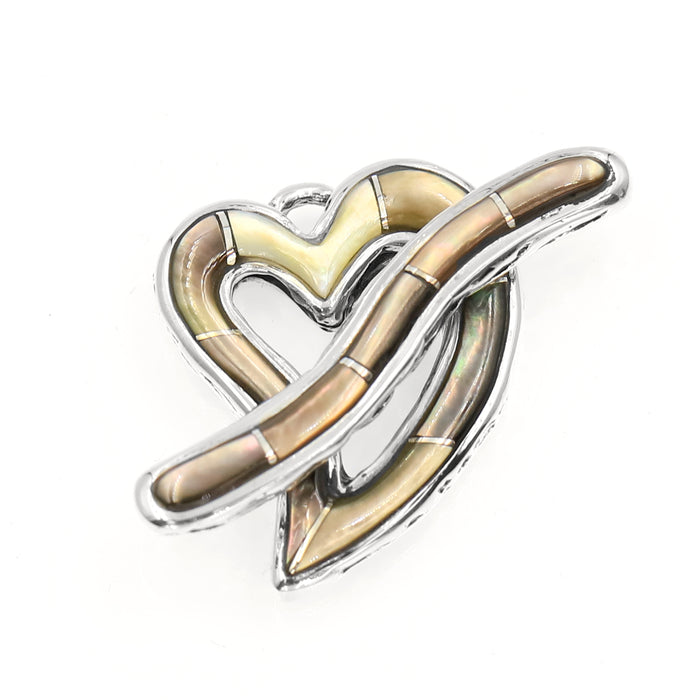 (ITG-065) Brown Lip Heart Toggle