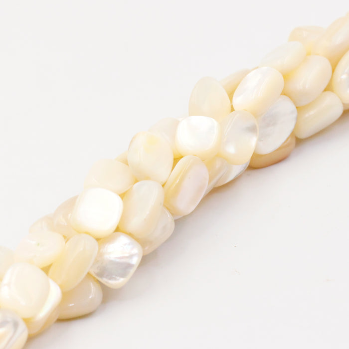 (mop034) Flat Mother of Pearl Nuggets