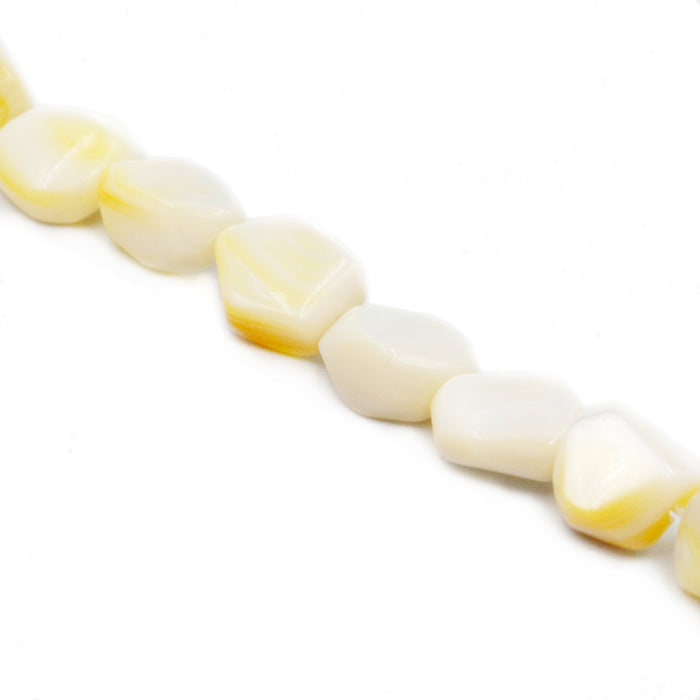 (mop044) Mother of Pearl Nuggets