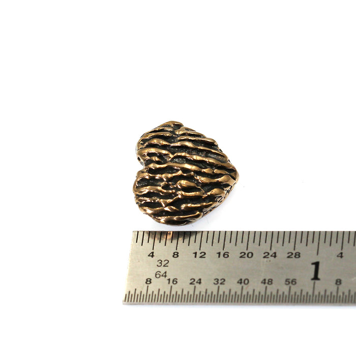 (bzbn026-N0444) Bronze Textured Heart Button Clasp.