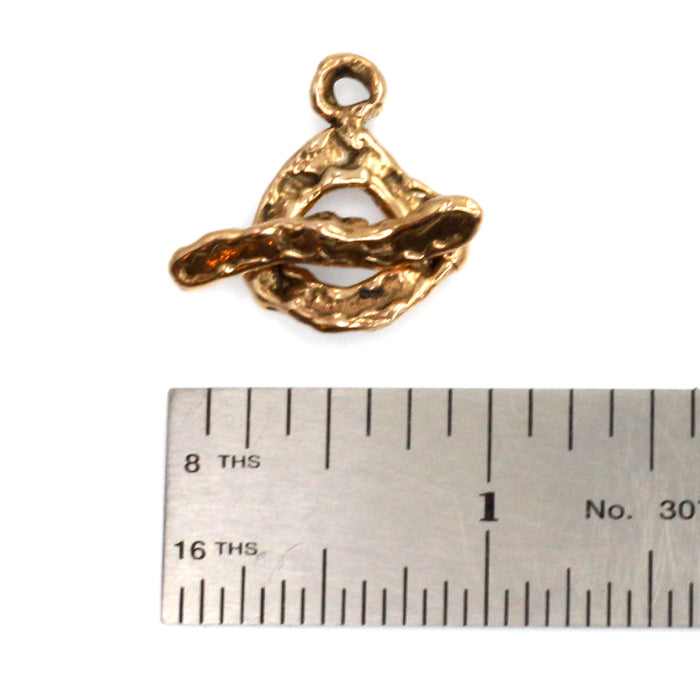 (bzct078-N0656) Small textured toggle clasp