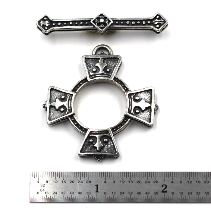 Large Sterling toggle set