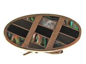 Box Clasp 5-strd Blk Lip Shell, Onyx and Abalone