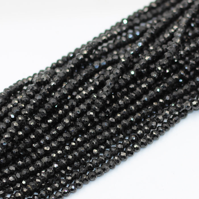 (BS-004) 4mm Faceted Black Spinel