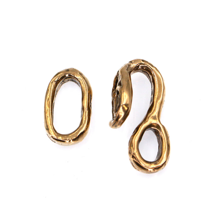 (bzc038) Freeform Bronze Clasp and Link Connector