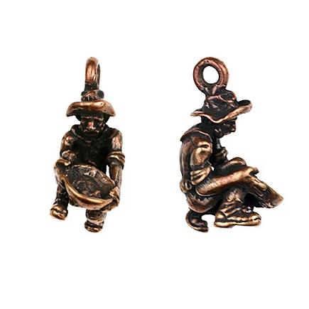 Bronze Panning for Gold Pendant