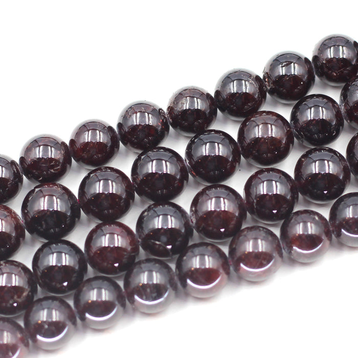 (gar010) 11mm Dark Red Garnet
